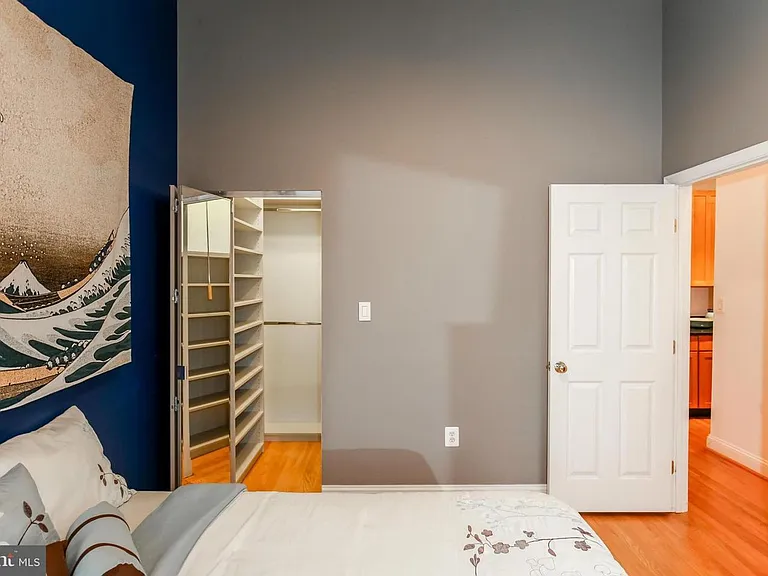 1427 Chapin St NW #301 — Photo 8