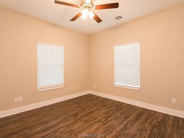 224 Howdy Ct — Photo 16