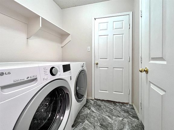 5th image of 845 Lombardy Ct