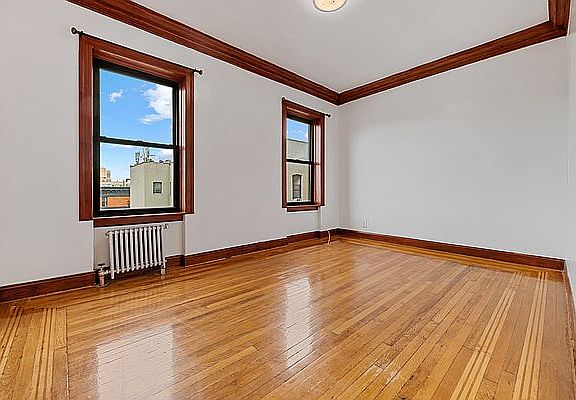 5th image of 131 Central Park N APT 6F