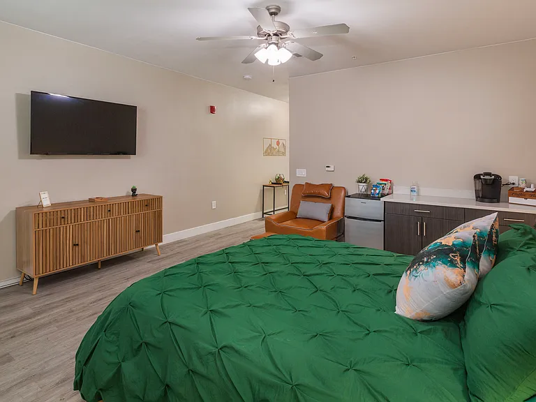 SB1K Apartments — Photo 49