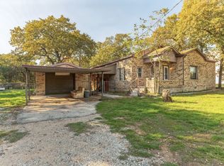 12550 J Rendon Rd, Burleson, TX 76028