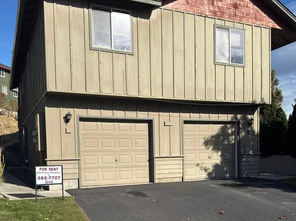 luc143, 1431 NE Lucinda Ct APT 01, Bend, OR 97701