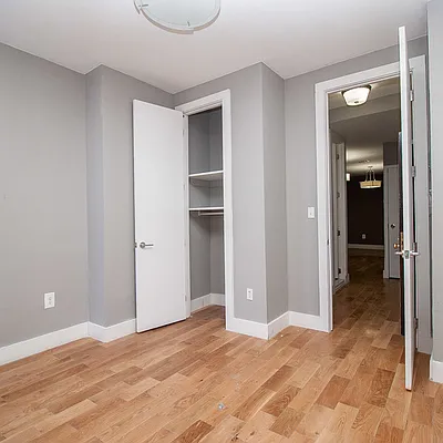 Rented by Nooklyn NYC LLC | media 18