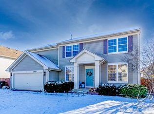 25567 W Brooks Farm Rd, Round Lake, IL 60073