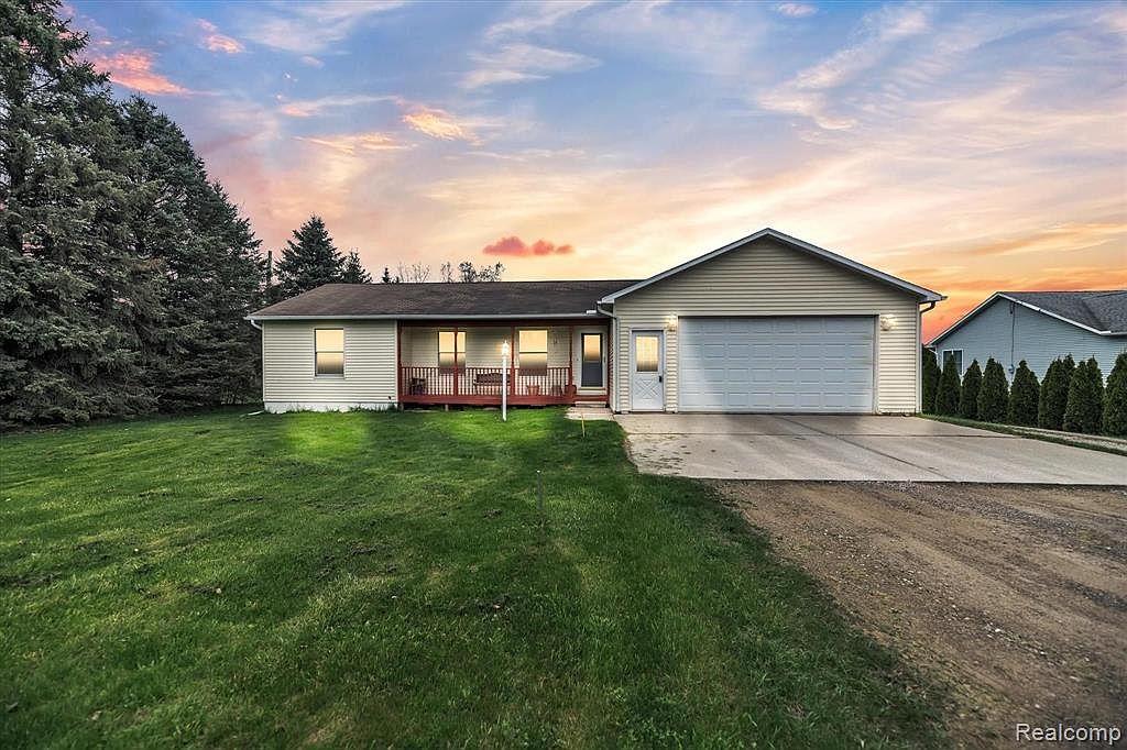 9091 E Richfield Rd, Davison, MI 48423 Zillow