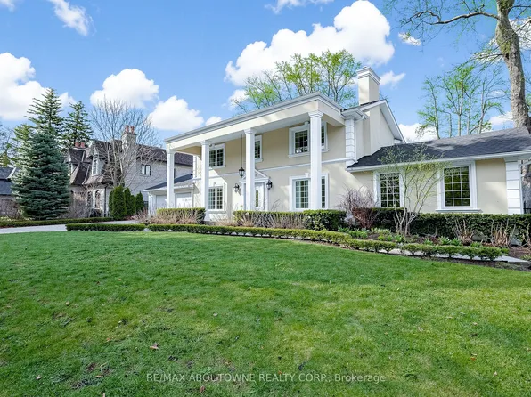 1316 Cambridge Dr, Oakville, ON L6J 1S3
