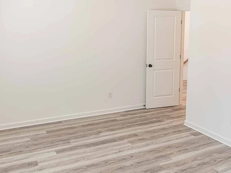 3361 Pepperpike Ct — Photo 19