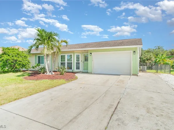 1130 Strasburg Dr, Pt Charlotte, FL 33952