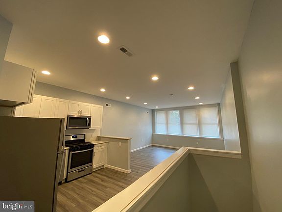 5th image of 6032 N Broad St Floor 2