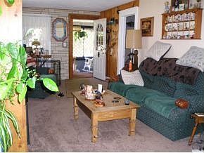 2nd image of 413 Hazel Ave