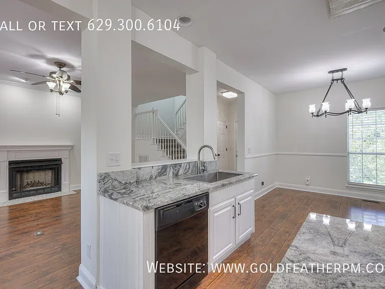 5888 Woodlands Ave — Photo 56