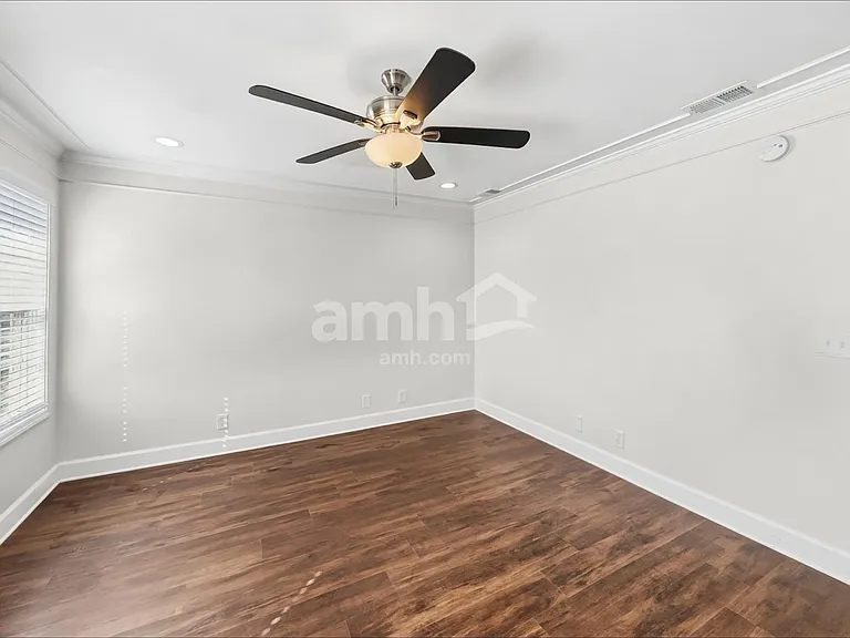 2533 Kilkenny Ct — Photo 9