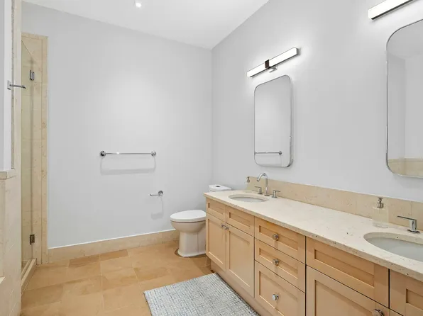 252 7th Avenue 3F image 9 of 10