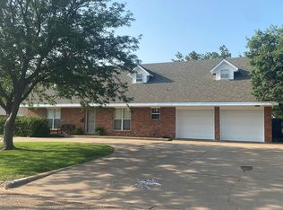 212 Buffalo Trl, Tulia, TX 79088