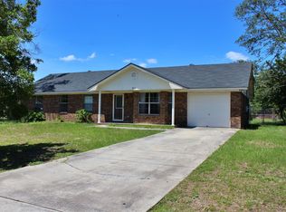 201 Kyle Ln, Hinesville, GA 31313