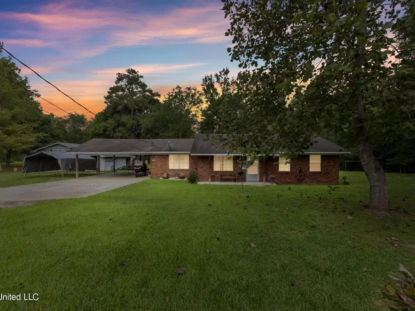 146 Shelby St, Hattiesburg, MS 39401