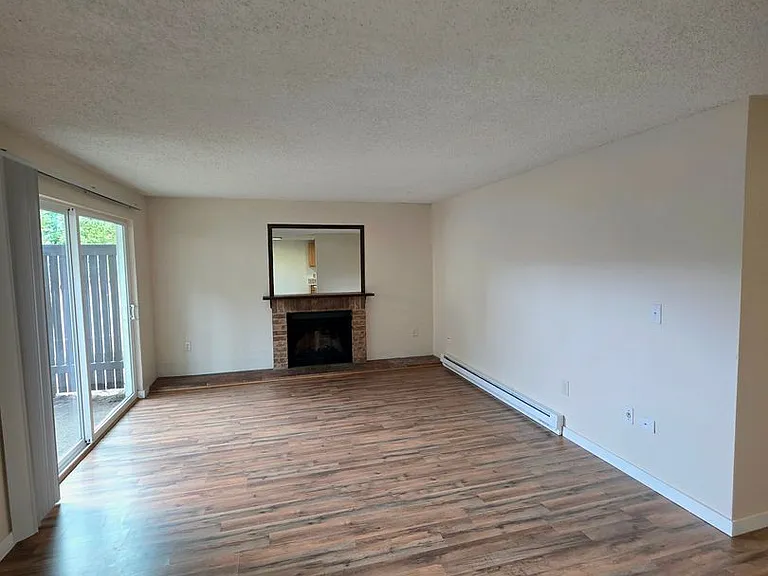 1150 Sunset Blvd NE #116 — Photo 20