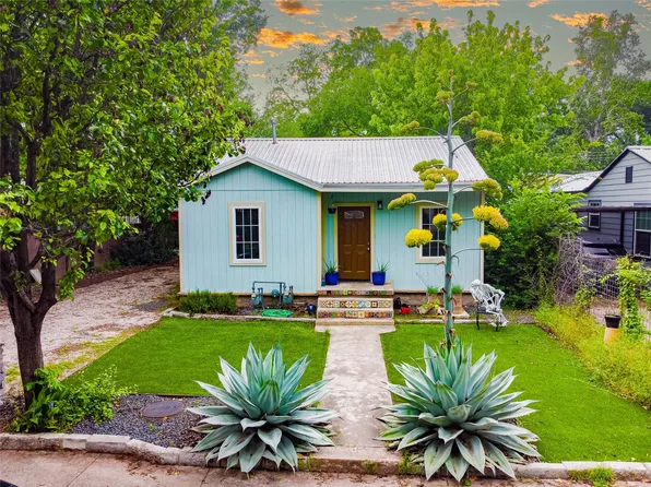 912 & 912-1/2 Calle Limon, Austin, TX 78702