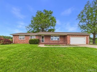 21783 Highway B, Lebanon, MO 65536