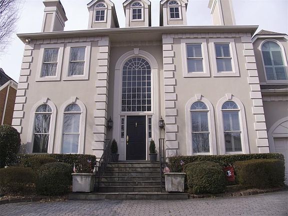 3rd image of 4472 Chattahoochee Plantation Dr SE