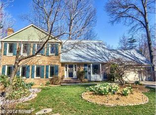 1800 Batten Hollow Rd, Vienna, VA 22182