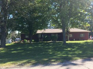 8412 Neff Rd, Mount Morris, MI 48458