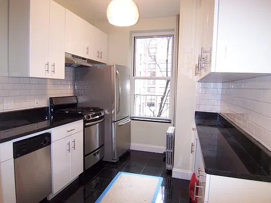 Rented by Town Residential | media 18
