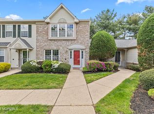 8 Ambrose Ct, Holmdel, NJ 07733