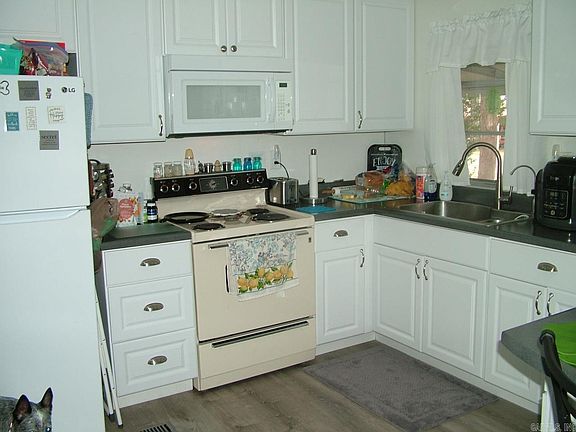 2nd image of 661 Nubbin Ridge Rd
