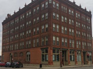 90 Main St APT 505, Dubuque, IA 52001