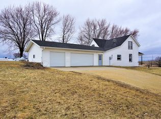 N3914 County Rd S, Arkansaw, WI 54761