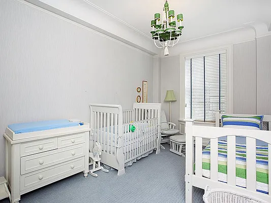 Sold by Sotheby's International Realty | media 16