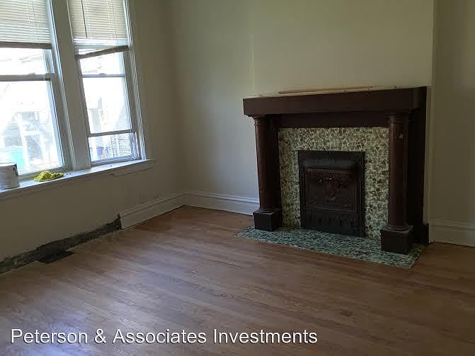 2nd image of 1318 N Kedzie Ave APT 1R