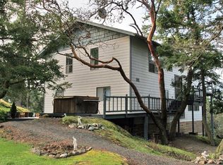 51 Cougar Ln, Friday Harbor, WA 98250