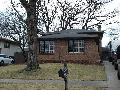 1st image of 15834 Lavergne Ave