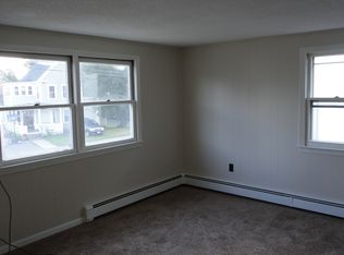 141 N Main St APT C, Rochester, NH 03867