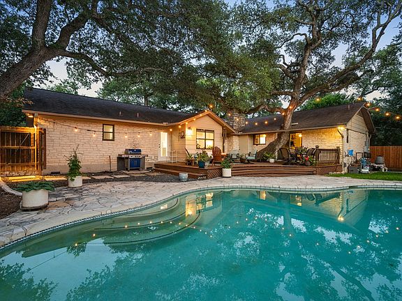 2nd image of 10706 Spicewood Club Dr