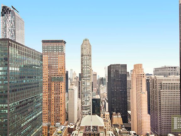 4th image of 230 W 56th St APT 60A