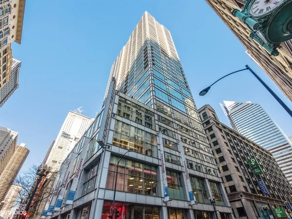 8 E Randolph St #3102, Chicago, IL 60601