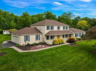767 Golden Eagle Dr, Nazareth, PA 18064