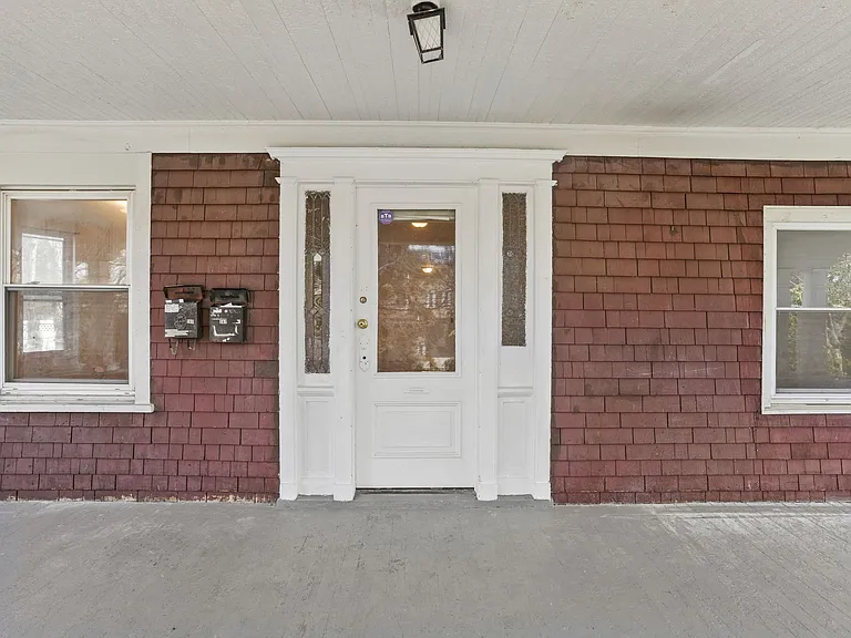 287 Fisher Ave #1 — Photo 2