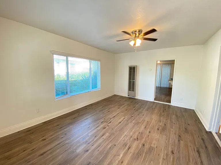 3428 Madison Ave — Photo 12
