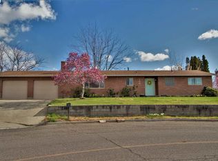 700 Conestoga Way, Grandview, WA 98930
