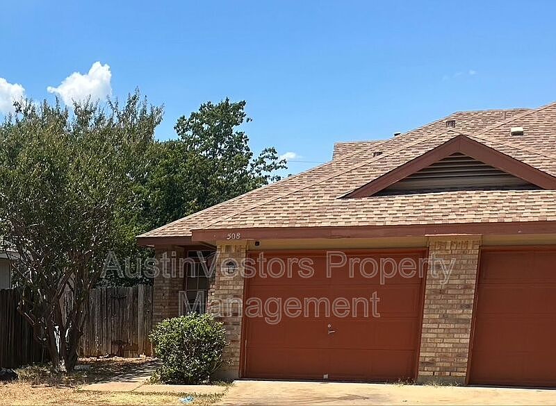 1st image of 508 Gregory Ct