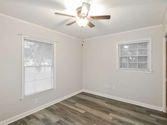 5th image of 758 Forestdale Dr