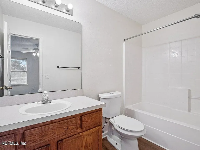 7818 Melvin Rd — Photo 14