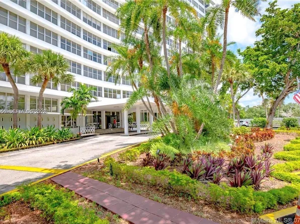 7441 Wayne Ave APT 7I, Miami Beach, FL 33141