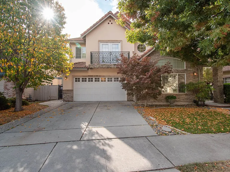 1547 Deluca Dr — Photo 1