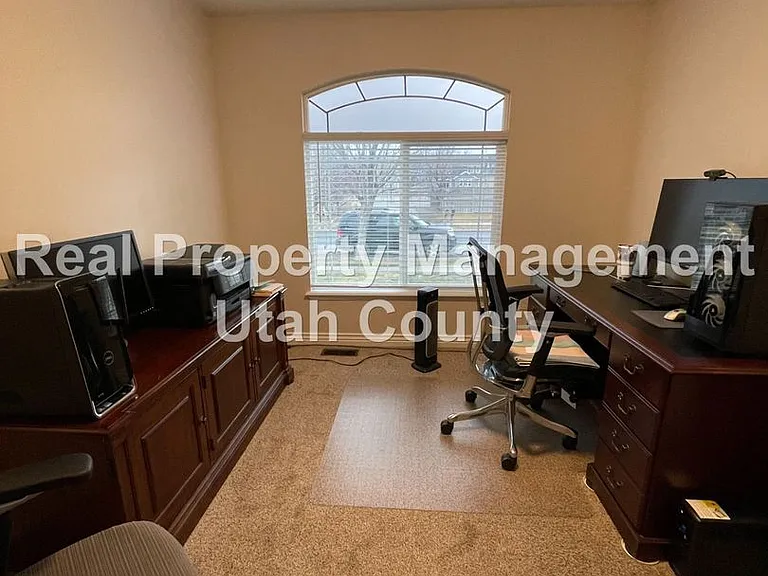 3347 E Kennekuk Ln — Photo 8